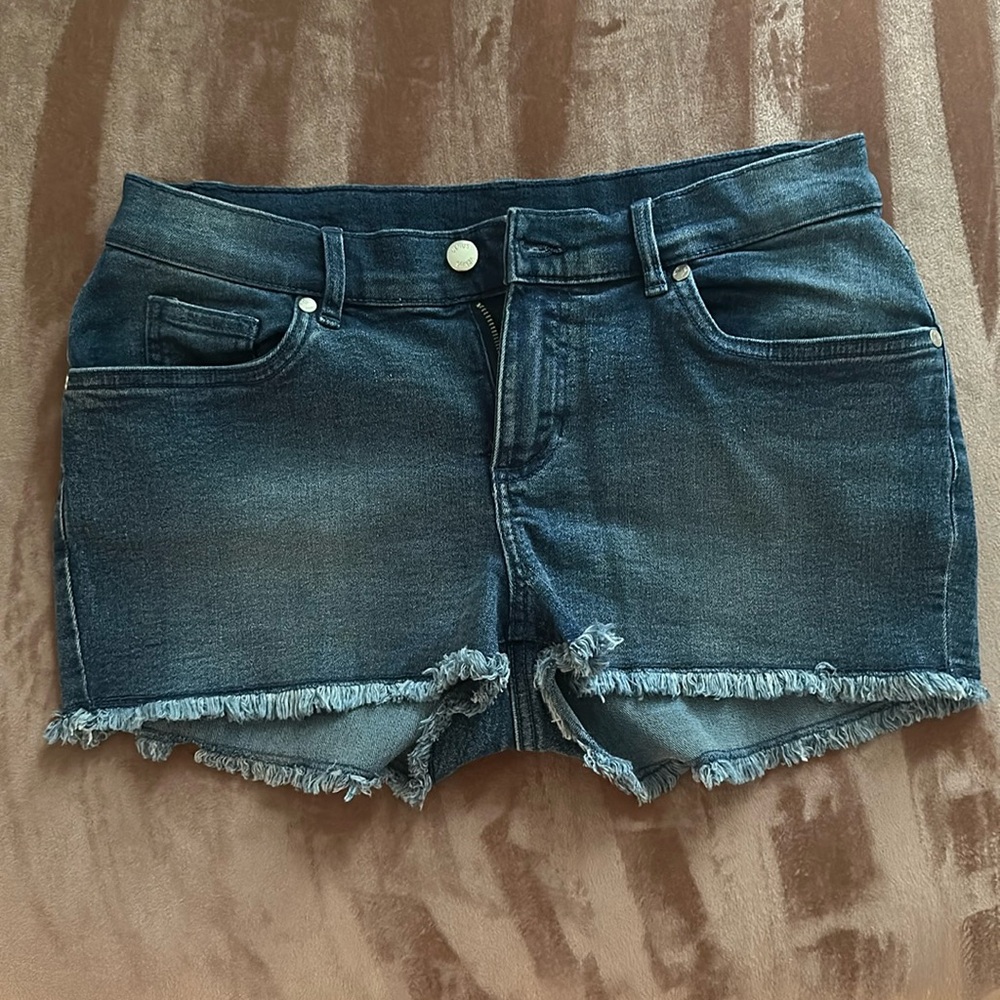 Venus stretch denim shorts
